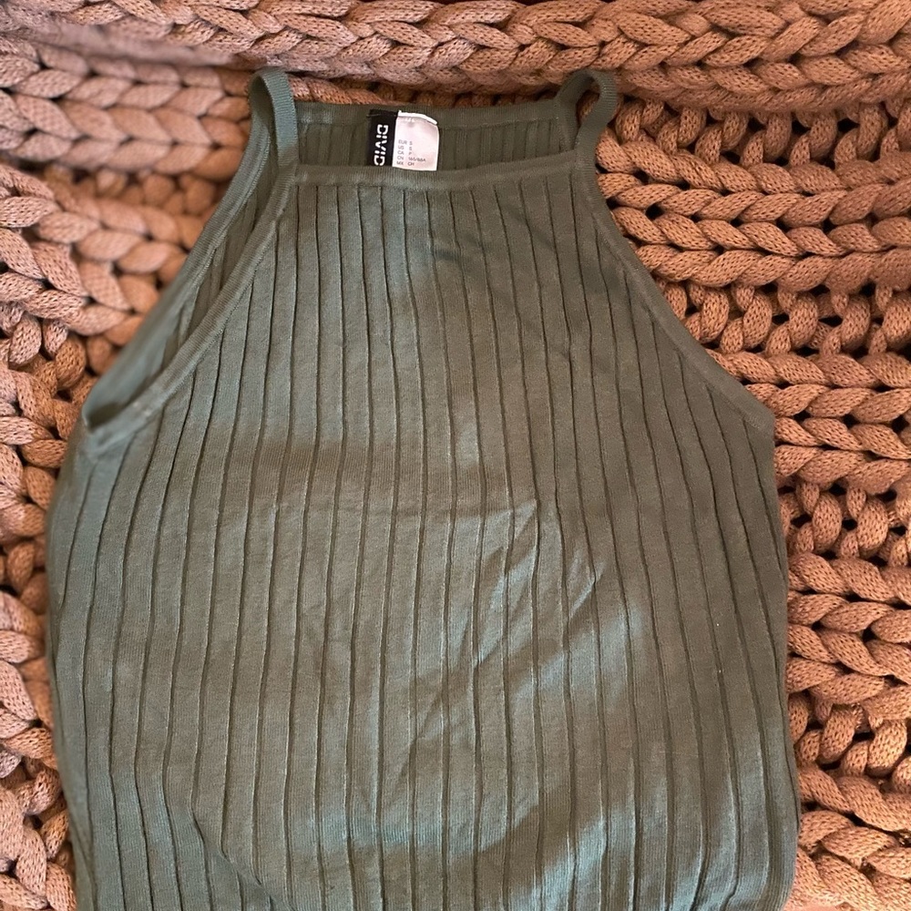 H&M Army Green Crop Top